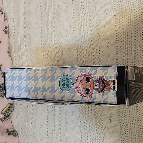 L.O.L.surprise fassions doll and accessories - Picture 3 of 3